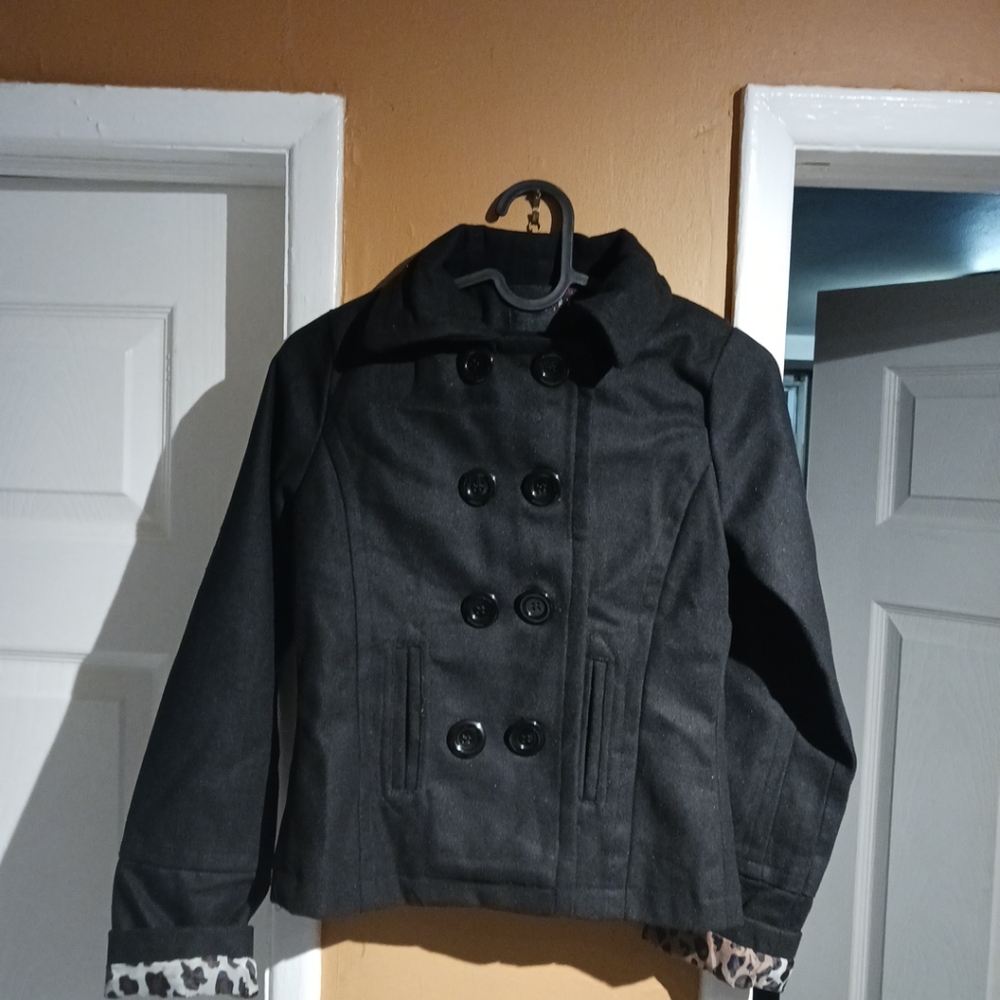 Therapy By Lane Crawford Girls Black Peacoat w/Leopard Print Lining. Size M